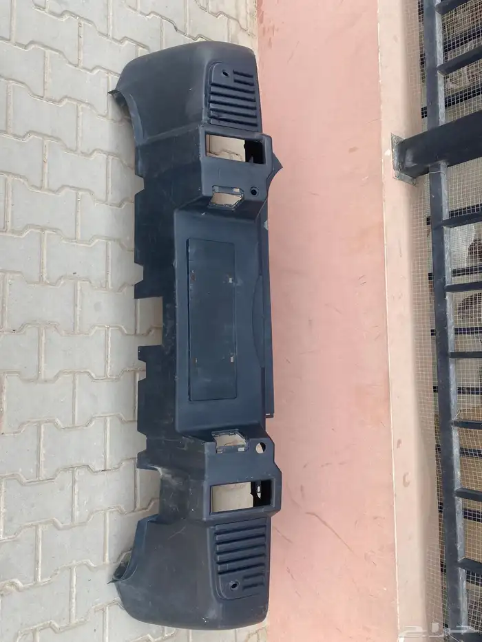 يتوفر صدام خلفي جيتور T2 2023 0