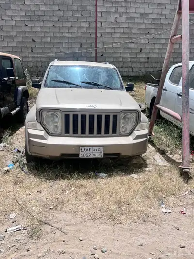 قطع غيار جيب ليبرتي 2011 0