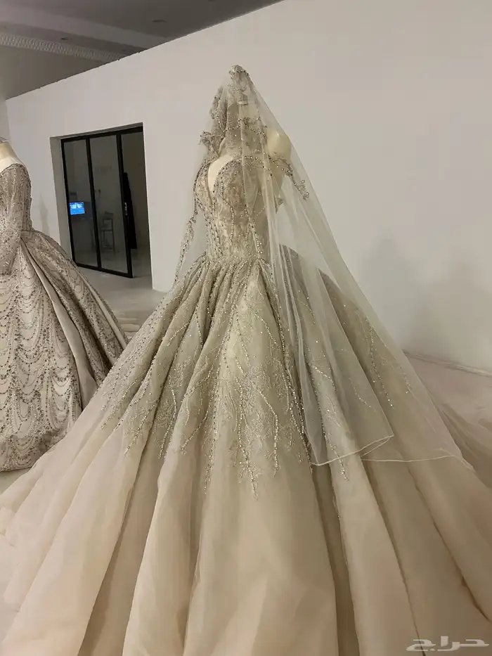 فستان زفاف 0