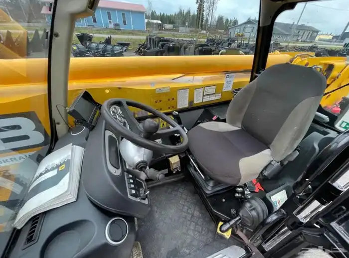 رافعة تلسكوبية جيى سي بي 170-540 2006 JCB موديل 7