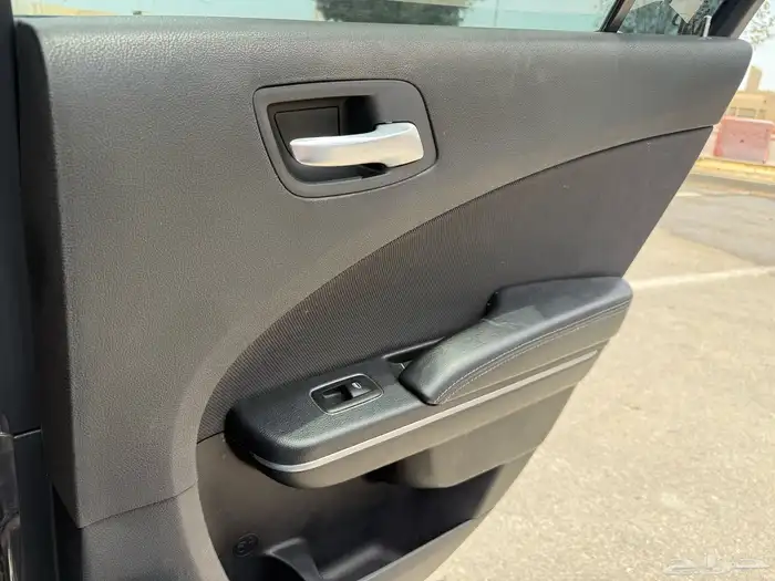 دودج تشارجر SXT 2016 9