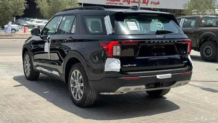 فورد اكسبلورر كمفورت أكتيف 2025 6