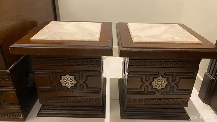كنب مغربي خشب اوك بتطعيمات صدف ورخام مع عدة قطع وهدايا 4