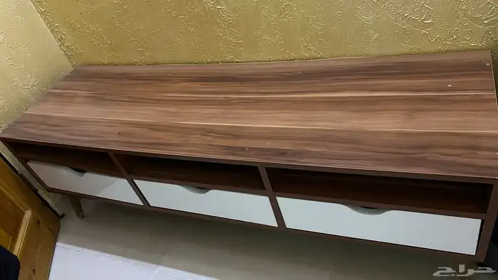 طاولة تلفزيون 0
