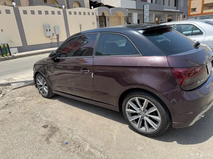 اودي A1 تربو موديل 2011 4
