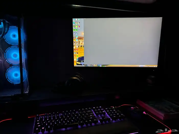 للبيع PC شاشه MSI كيورد ماوس سماعه 3