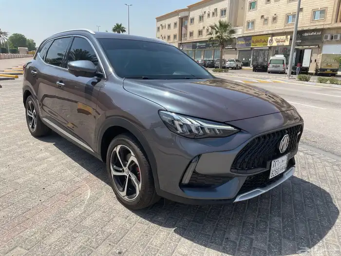 ام جي اتش اس 2024 تروفي MG HS 5