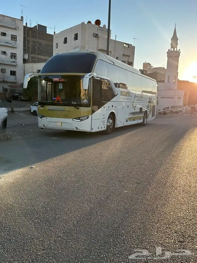 باص 2025 للإيجار 1