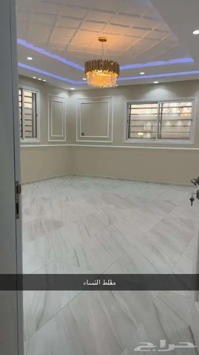 عمارة للبيع مكونه من فيلا واربع شقق 10