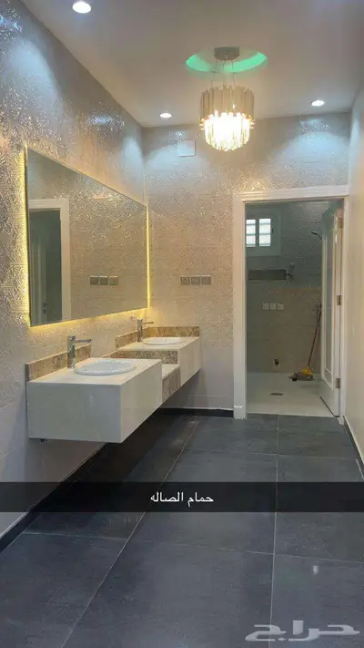 عمارة للبيع مكونه من فيلا واربع شقق 9