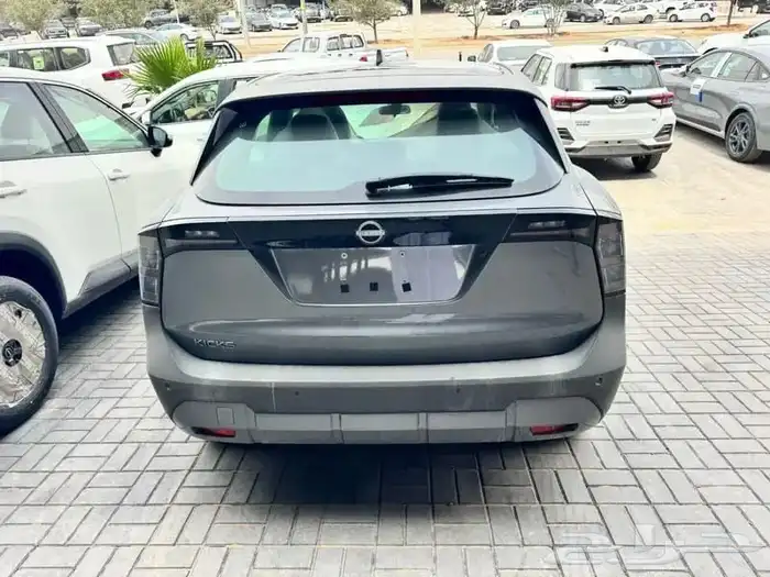 نيسان كيكس 2025 2