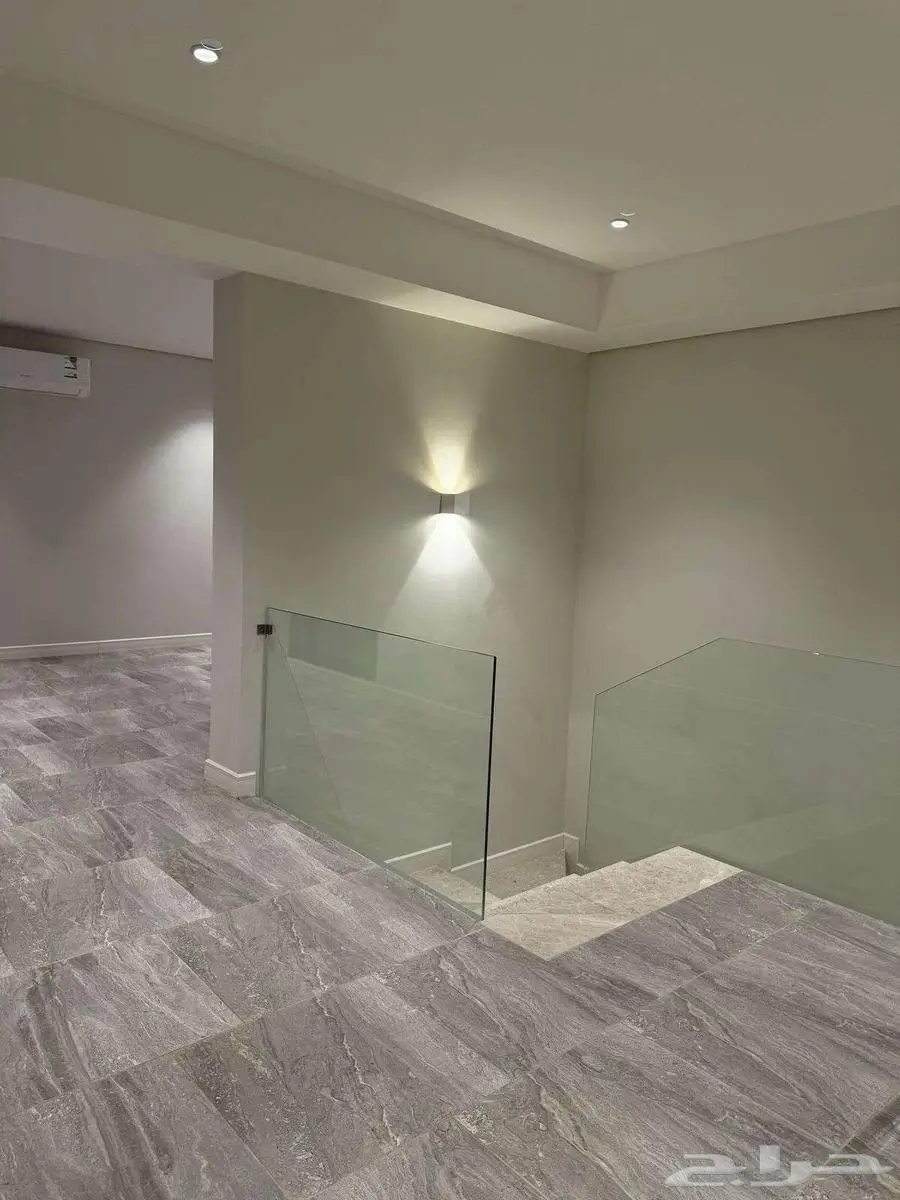 تم التاجير - Luxurious new villa for rent 3