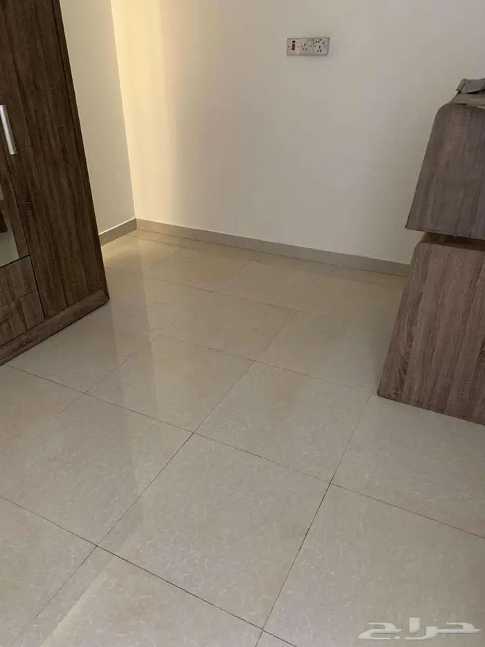 للبيع فيلا درج داخلي 300م في الرياض حي اشبيلية عرض رقم H694 6