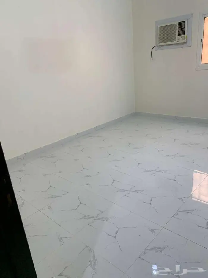 للبيع فيلا درج داخلي 300م في الرياض حي اشبيلية عرض رقم H694 13