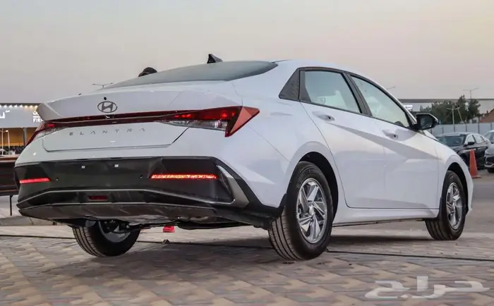 تتوفر فئات الالنترا 2025 اصفار لمبيعات البنوك بأقل ربح 21