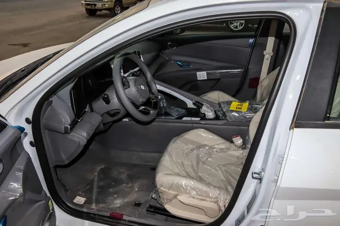 تتوفر فئات الالنترا 2025 اصفار لمبيعات البنوك بأقل ربح 9