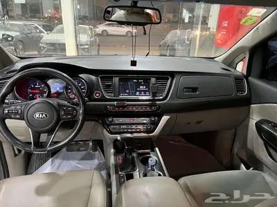 كيا كرنيفال 2019 نص فل بصمة 11 مقاعد (ديزل) 9