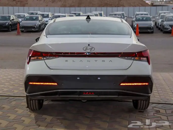 تتوفر فئات الالنترا 2025 اصفار لمبيعات البنوك بأقل ربح 20