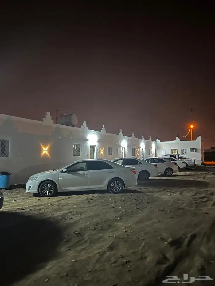 شقق عزاب لإيجار الشهر مكونه من غرفه مفروشه سقف مسلح نظيفه 7