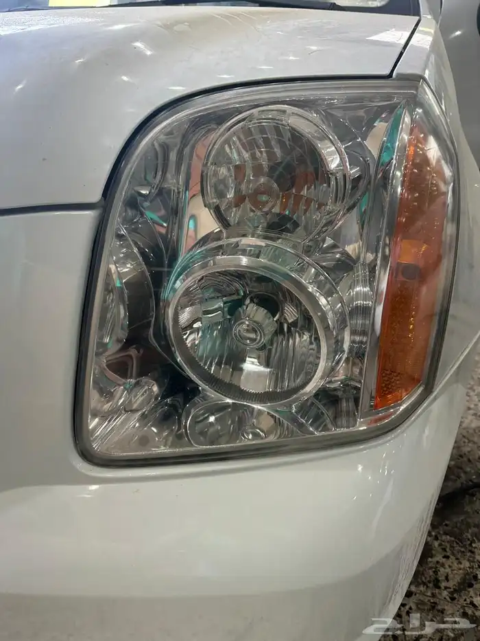 تلميع جميع انواع شمعات السيارات 0