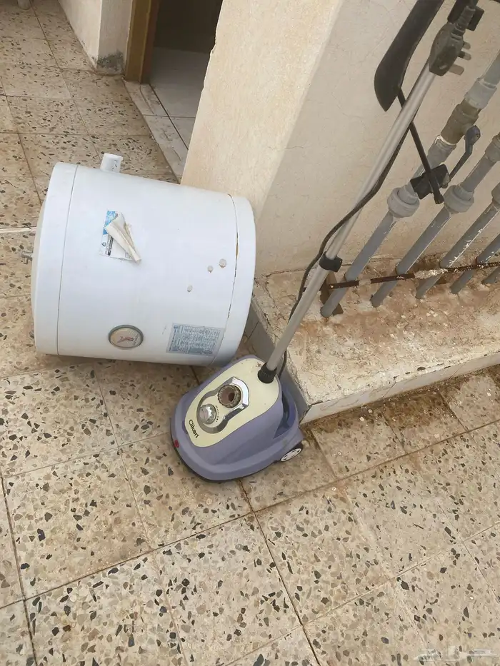 ثلاجه للليع. الكميرا فيها خربان. القصيم رياض الخبراء 1