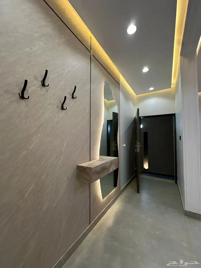 للبيع دور ارضي مع بايكه سياره تشطيب VIP موقع متميز بالمحاله 5