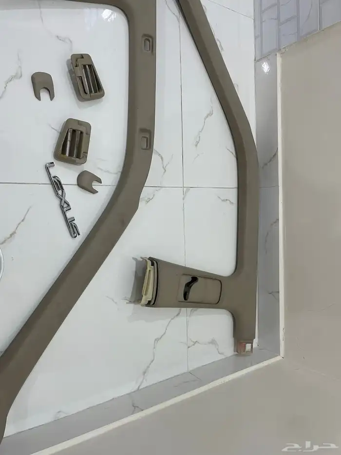 قطع واكسسورات لكسز 400 4