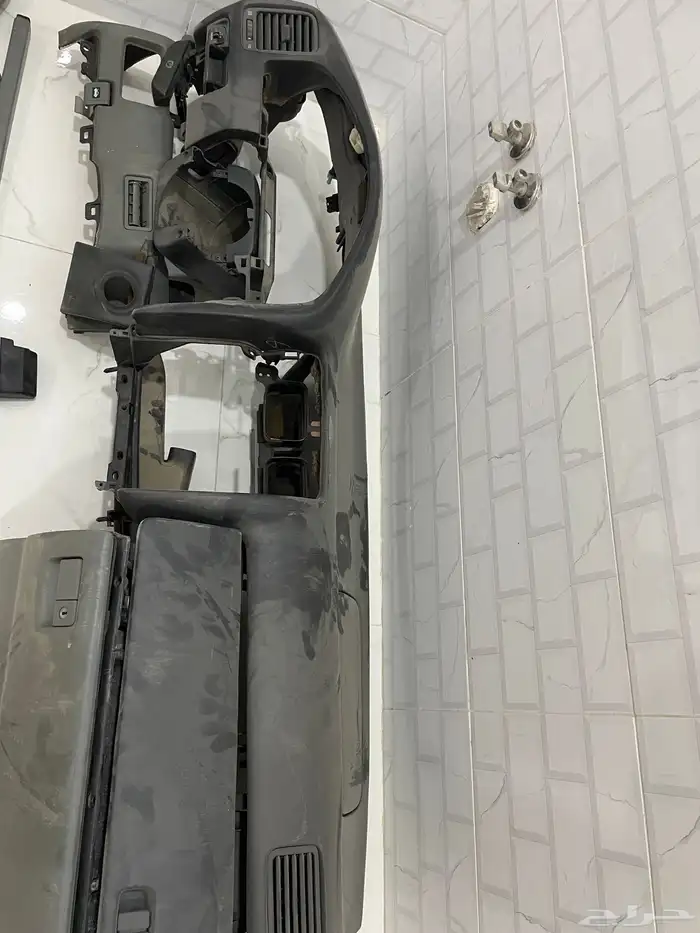 قطع واكسسورات لكسز 400 12