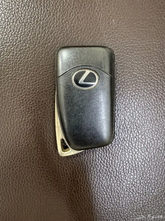 ريموت لكزس Es 350 موديل 2015 1