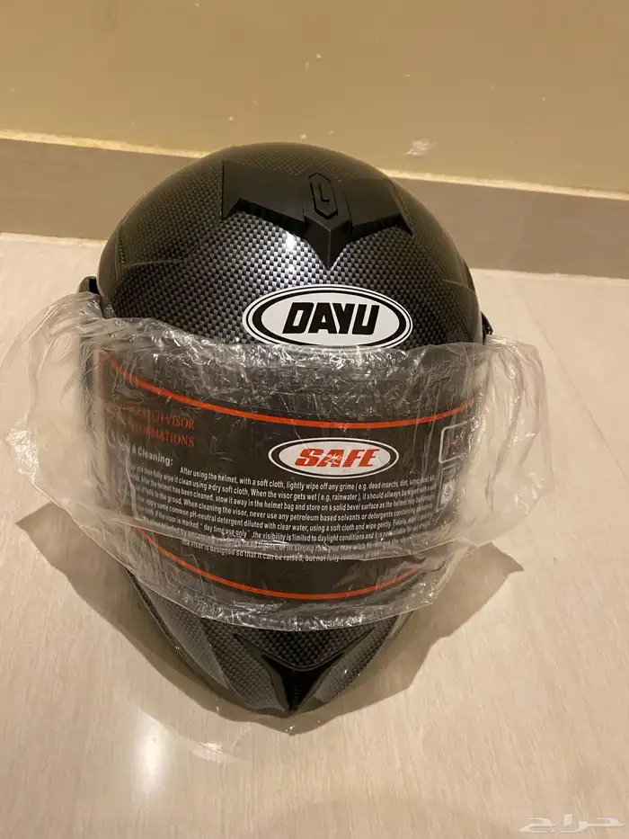 خوذة دباب وسماعة ومايك 3