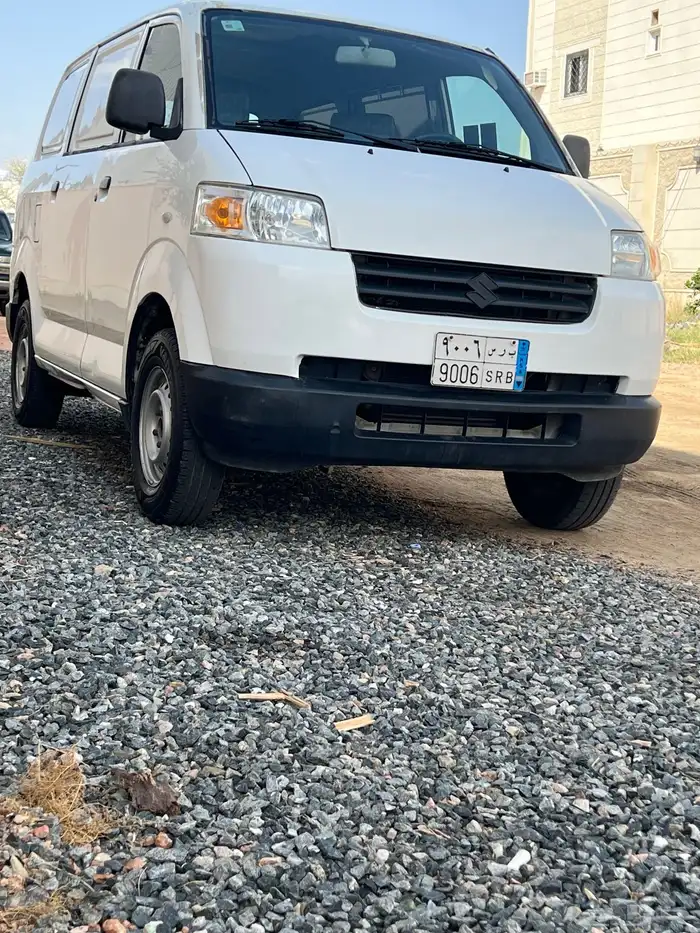 فان سوزوكي للإيجار الشهري الطائف بضائع 2