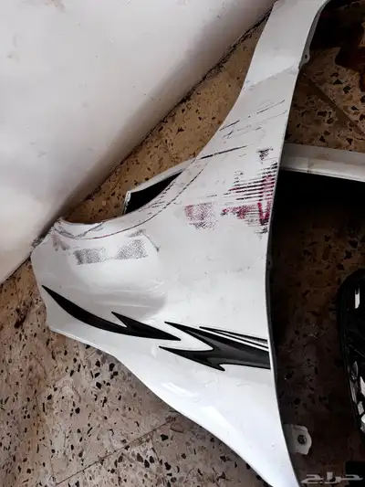 للبيع قطع هايلكس 2023 للبيع 4