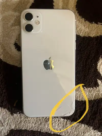 ايفون 11 العادي 0
