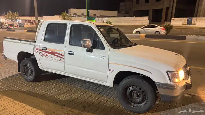 هايلكس 2002 0
