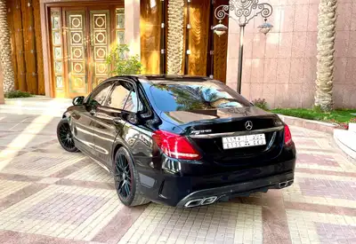 للبيع مرسيدس C63s موديل 2016 جفالي 11