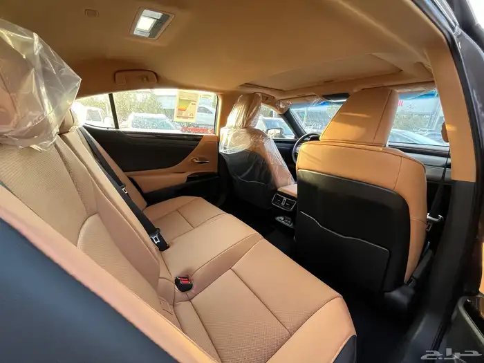 لكزس ES250 بنزين 2025 سعودى متاح اقساط وكاش 6