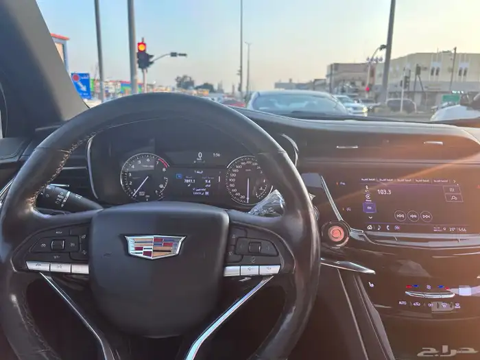 كاديلاك 2021 XT6 11