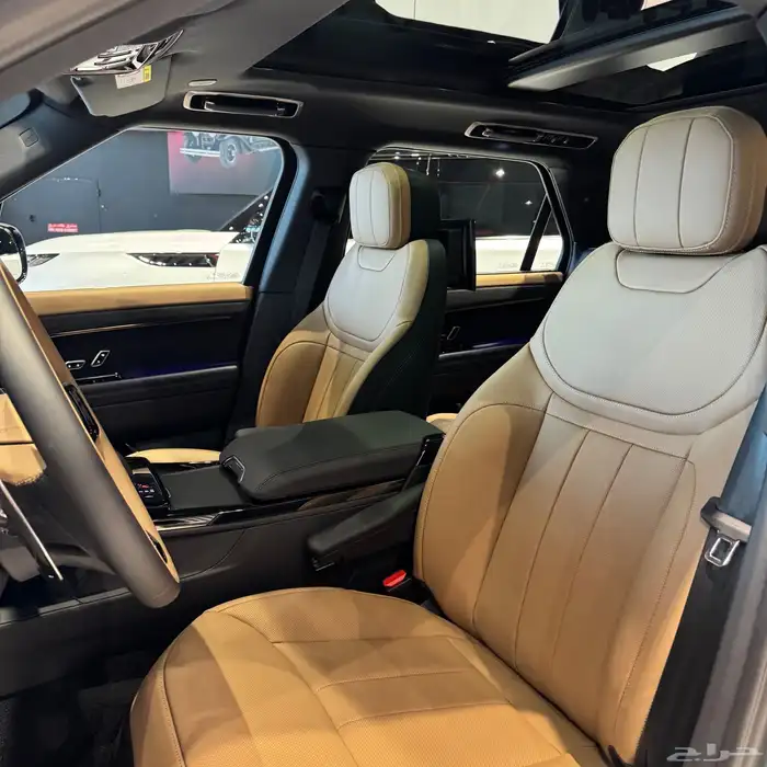Range Rover SE P360 2025 4