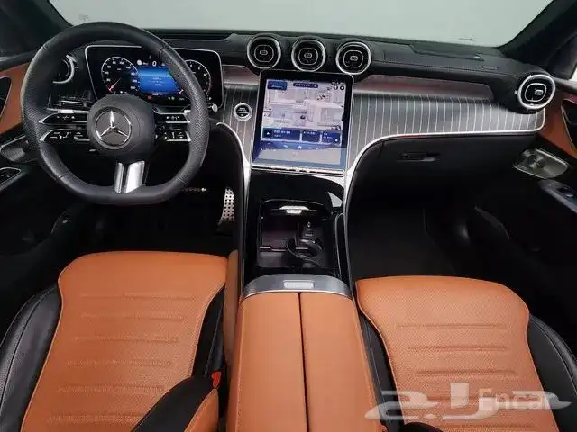 تم البيع مرسيدس GLC 300 Coupe 2024 Kit Amg 6