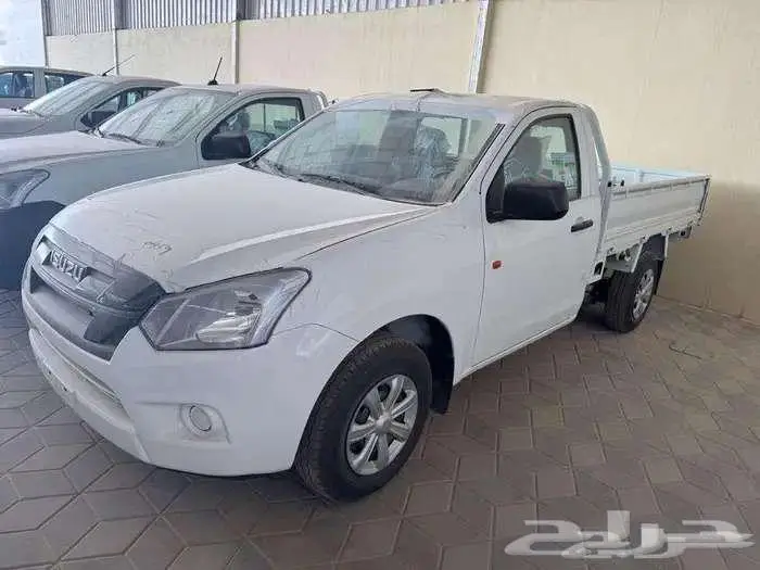 ايسوزو ديماكس 2025 1