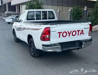 هايلكس غمارة GLX 2.7 بنزين 2025 .. عروض الأقساط 9