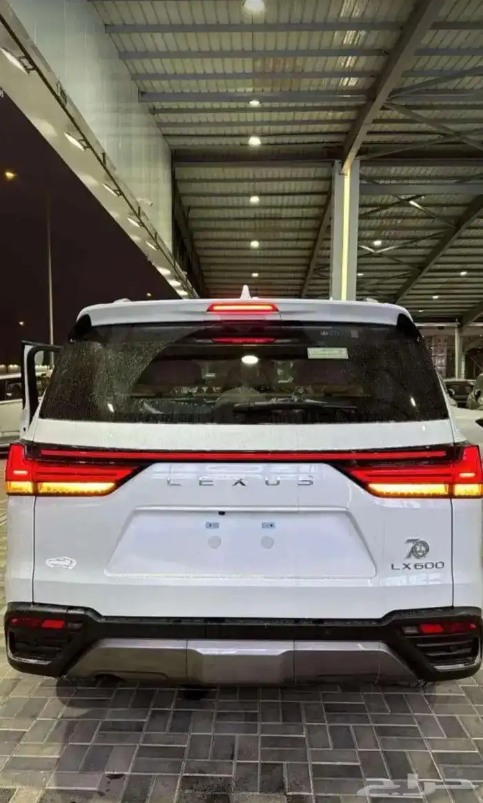 لكزس LX600 BB موديل 2025 - خليجي 5