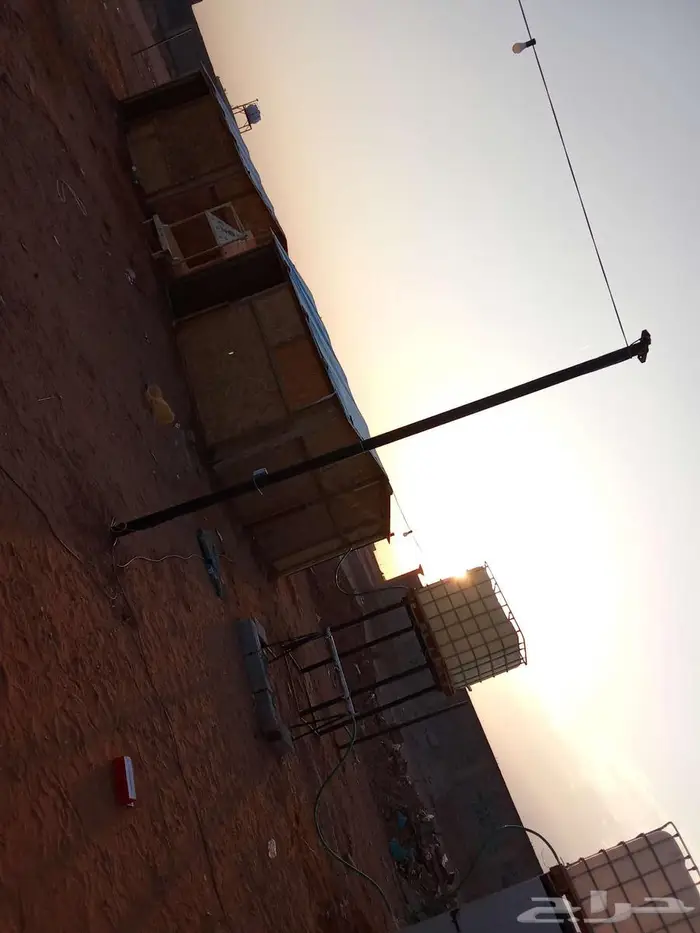 غرف خشب ضد المطر وشمس دكات حديد 3