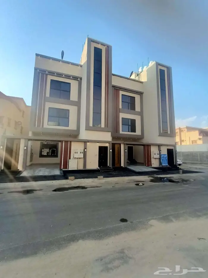 دور ارضى مستقل مساحه كبيره حى الموسي للبيع 0