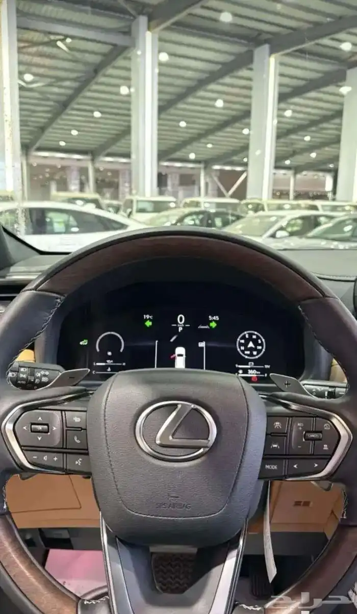 لكزس LX600 BB موديل 2025 - خليجي 1