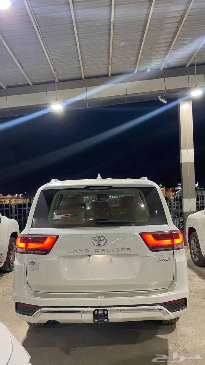 جيب GXR-L4 بنزين 2025 ابيض 4