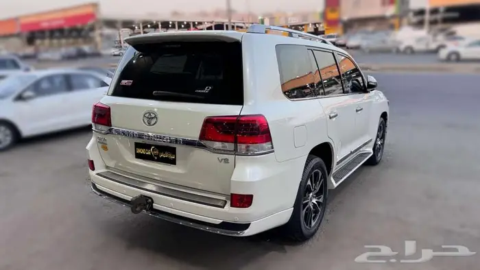تويوتا لاندكروزر 2021 Toyota Land Cruiser GXR ( V8 ) 4