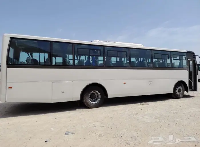 باصات موديلات حديثه للايجار 1