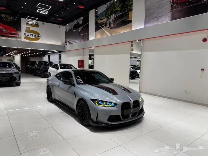 بي ام دبليو M4 CSL موديل 2023 1