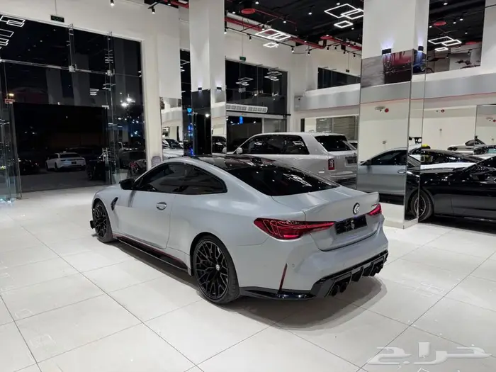 بي ام دبليو M4 CSL موديل 2023 7